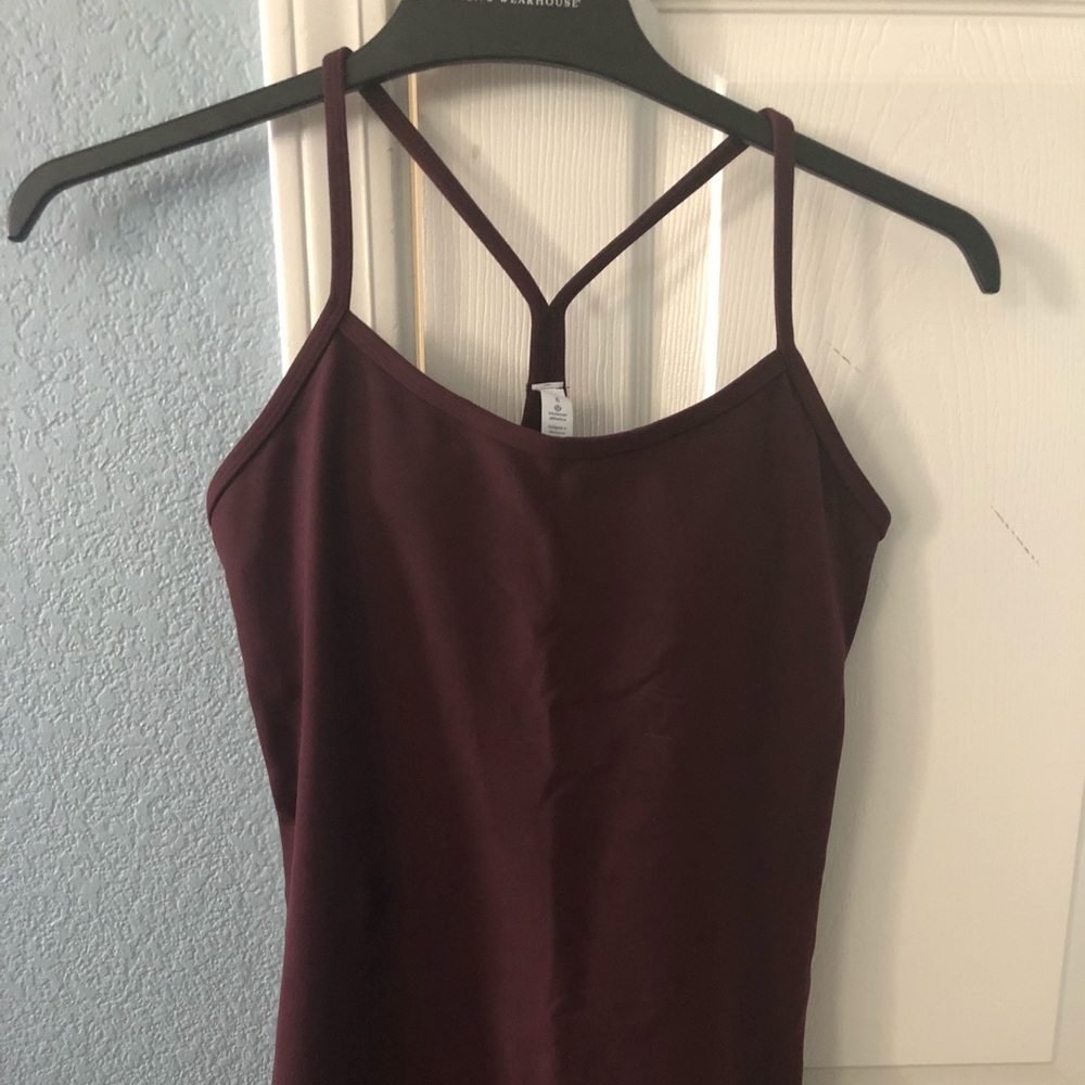 Lululemon tank